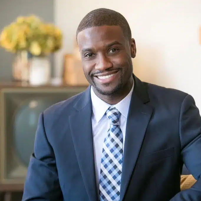 Efrem Lawrence - industry - in Lake Oswego, OR