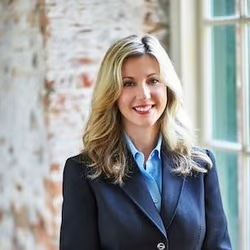 Woman Lawyers Near Me - Lee Hamil Little