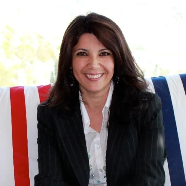 Meg Mojgan Razi - industry - in Glendale, CA
