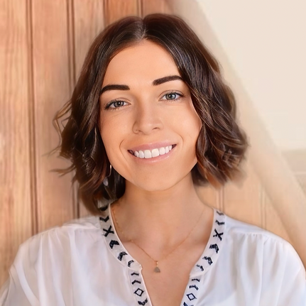 Olivia Stagnaro - industry - in San Diego, CA