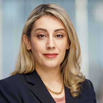 Parisima Zandi - Iranian lawyer in Markham ON