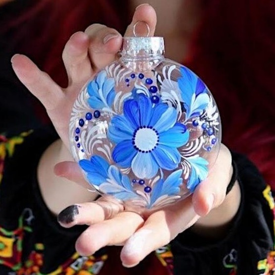 Petrykivka Style Ornament Decorating with Marina Malyarenko