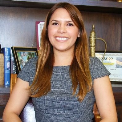 Reina Gonzalez - industry - in Dallas, TX