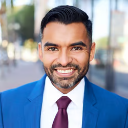 Ricardo Lopez - verified lawyer in Los Angeles CA