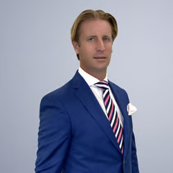 Simon Wiseman - Armenian lawyer in Orlando FL