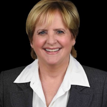 Vivian Yochelson,  industry in Woodland Hills, CA