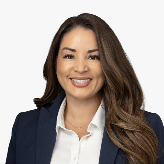 Yesenia M. Gallegos - Spanish speaking lawyer in Los Angeles CA