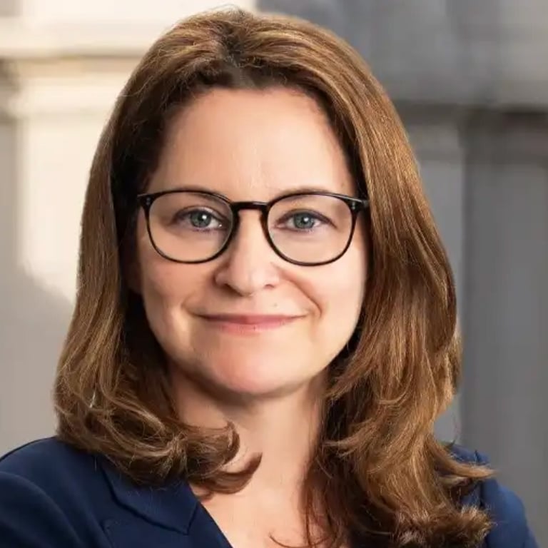 Michelle Rapoport - Woman lawyer in Los Angeles CA