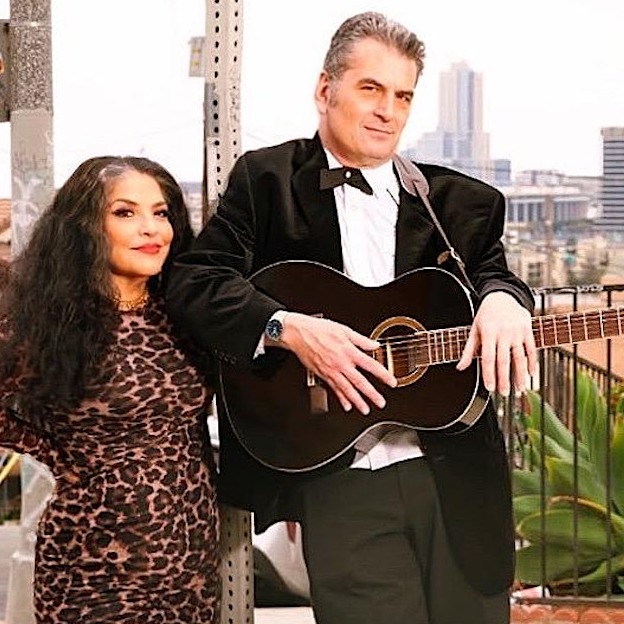 A Special Musical Variety Performance By Los Duenos del Klezmer